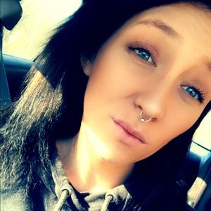 Meet your Posher, Lindsey